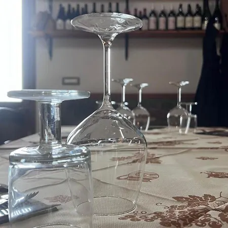 مكان تخييم Agricampeggio Kornos مارتا
